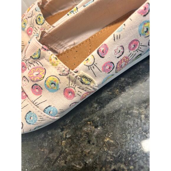 Toms Alpargata Girls Donuts Canvas Slip-On Flat Shoes Summer Multicolor Size 1 - Picture 5 of 10